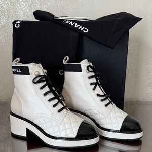 CHANEL White and Black Quilted Lace-Up Ankle Boots